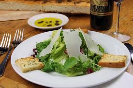 Il Fornaio signature dishes Insalata CesarinaPollo ToscanoTiramisù